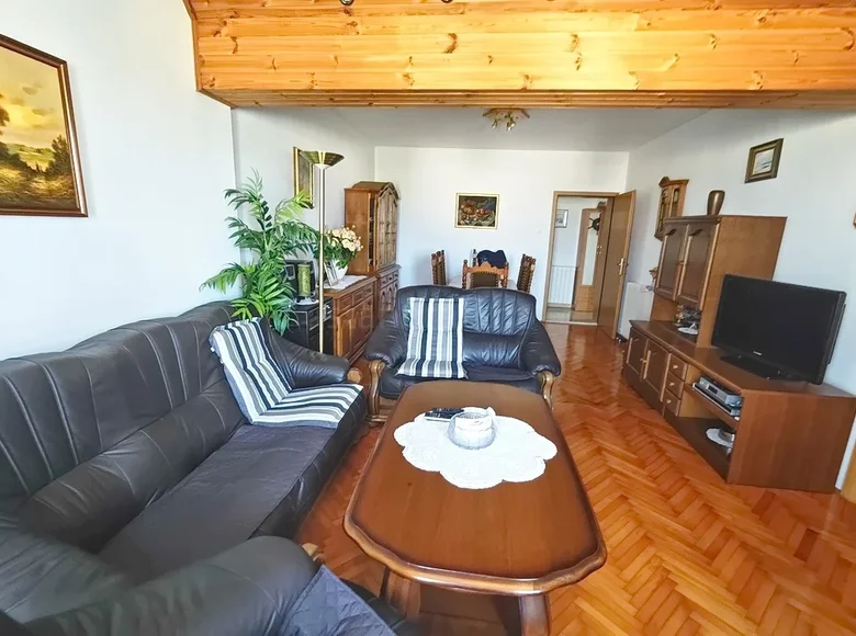 Dom 6 pokojów 267 m² Radici, Chorwacja