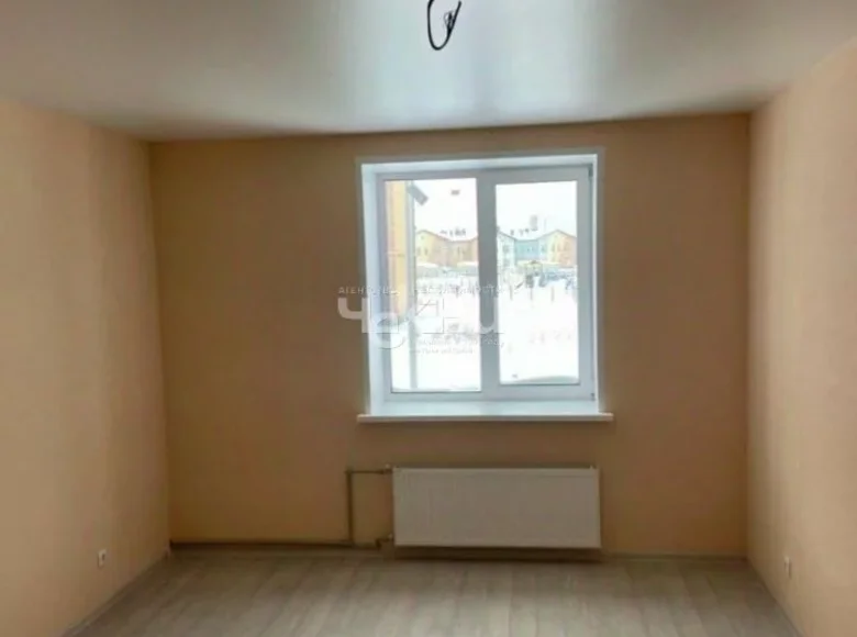 Wohnung 37 m² Bor, Russland