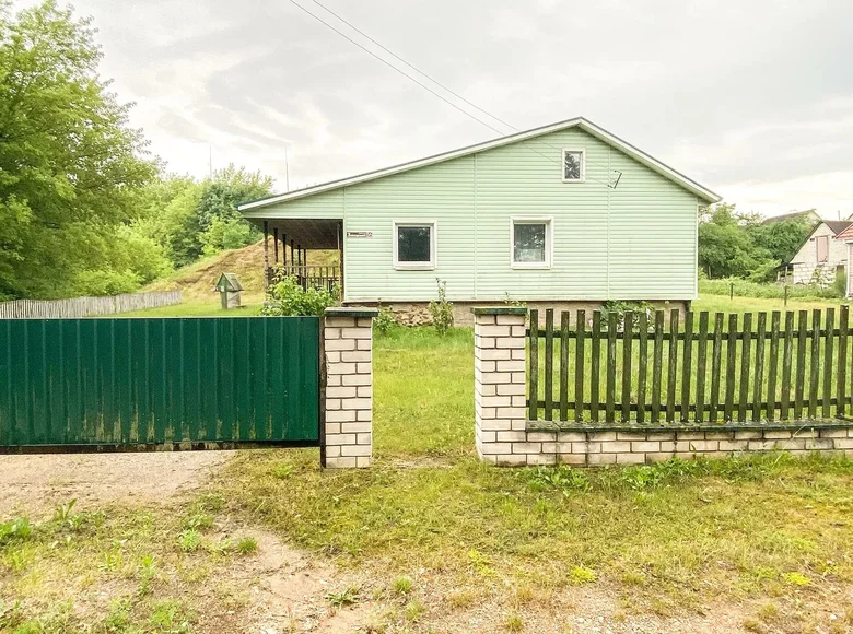 House 52 m² Kapyĺ, Belarus