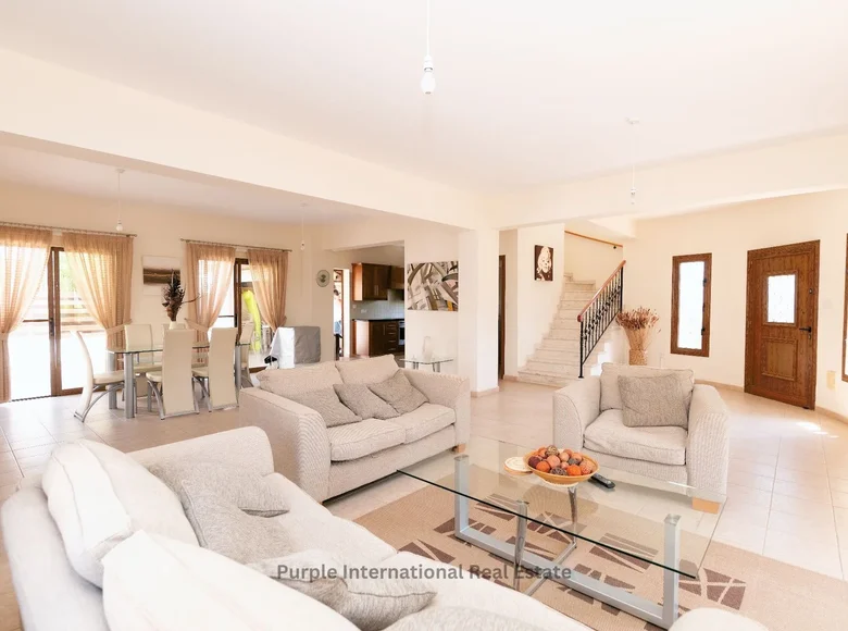 Willa 3 pokoi 200 m² Ajia Napa, Cypr