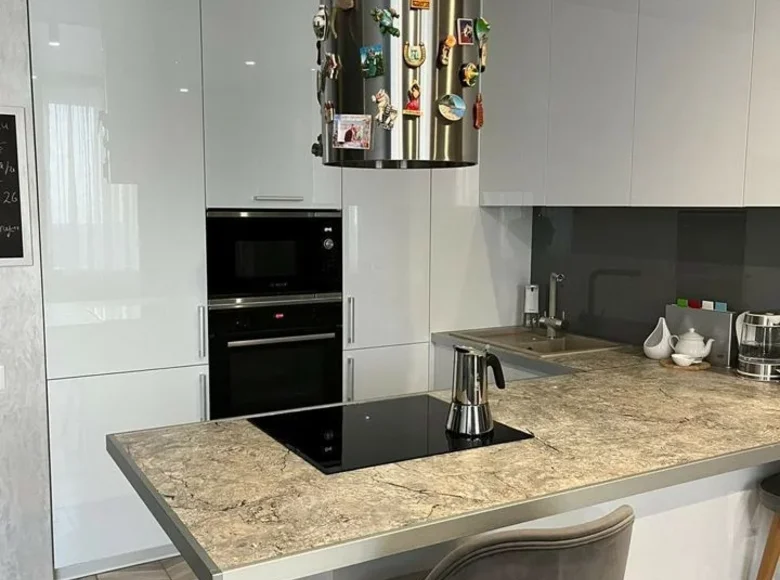 2 room apartment 52 m² Kommunar, Russia