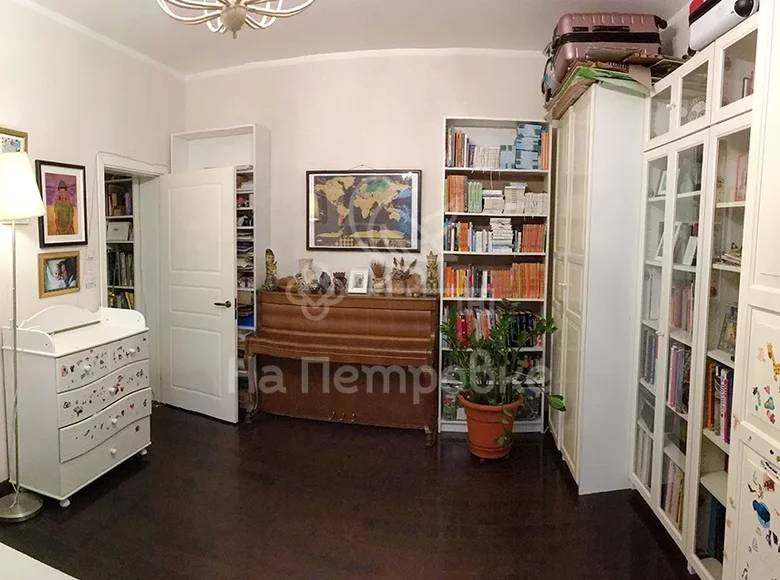 2 room apartment 63 m² Central Federal District, Russia