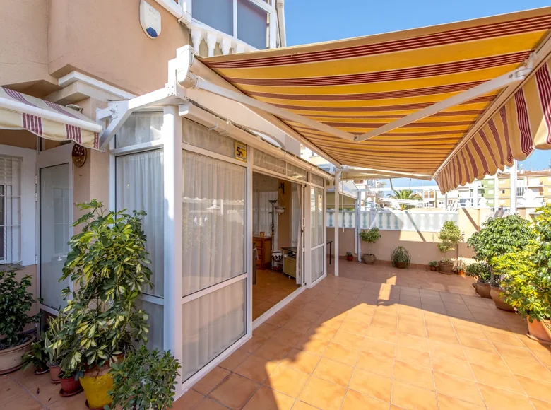 2 bedroom apartment 65 m² Torrevieja, Spain