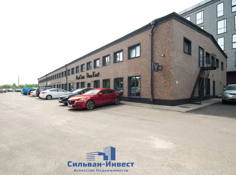 Commercial property 2 221 m² in Minsk, Belarus