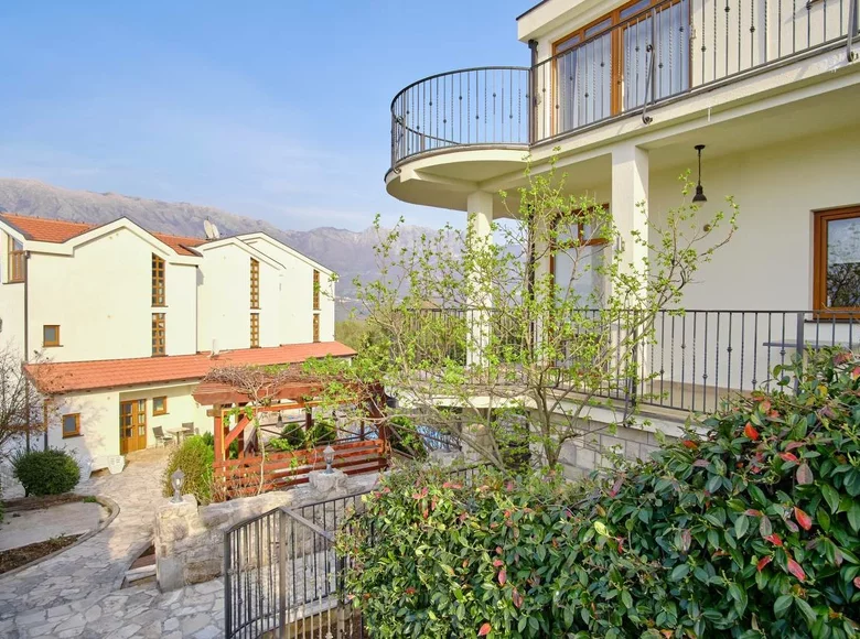 3 bedroom villa 180 m² Montenegro, Montenegro
