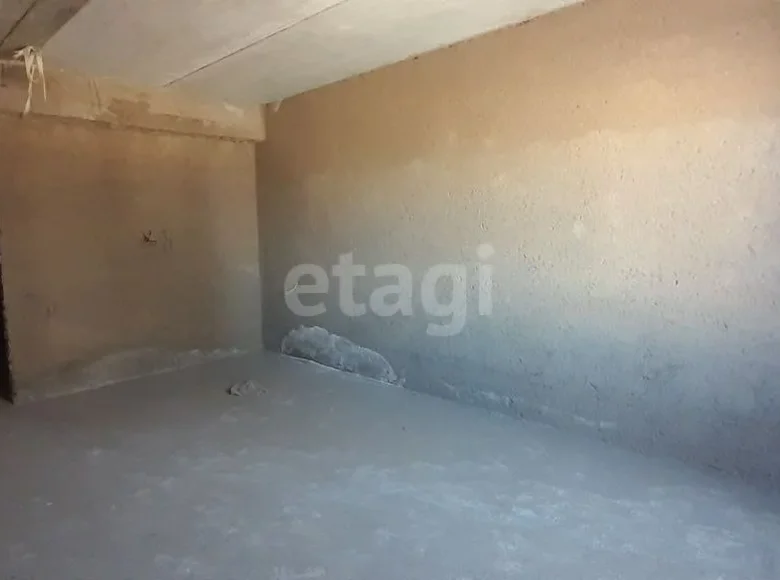 Kvartira 3 xonalar 144 m² Samarqandda