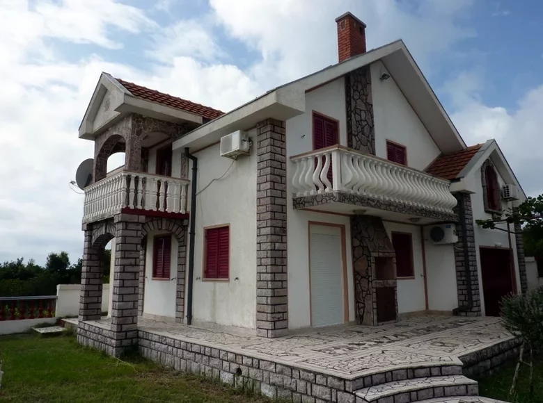 Dom 4 pokoi 246 m² Budva, Czarnogóra