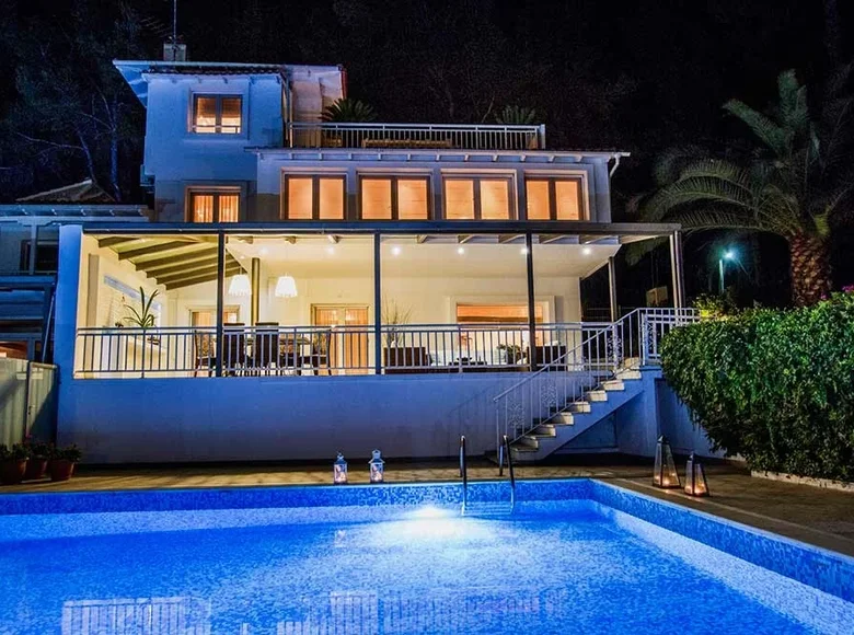 Villa 10 chambres 552 m² demos kassandras, Grèce