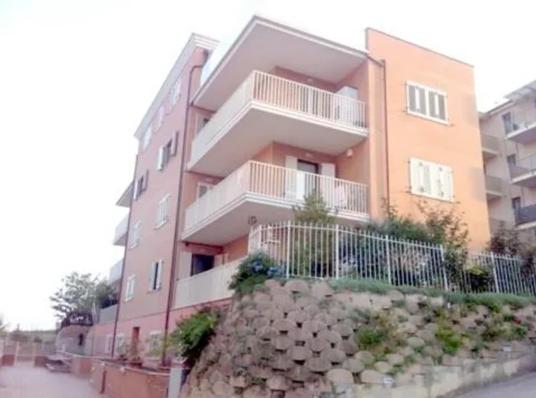 Apartamento 5 habitaciones 90 m² Terni, Italia