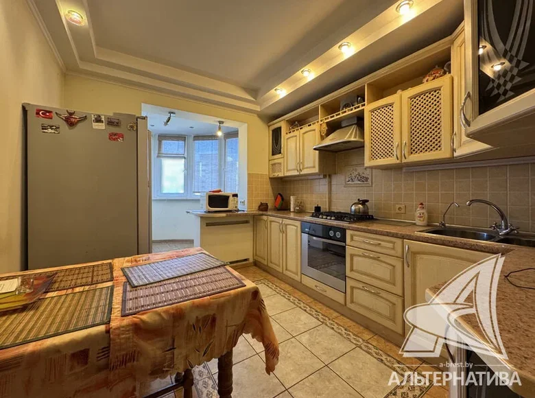 4 room apartment 80 m² Brest, Belarus