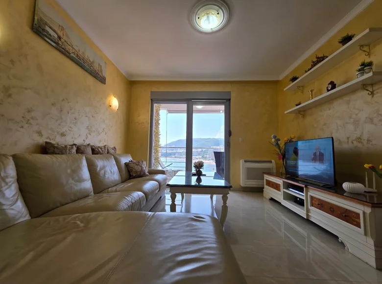 Mieszkanie 2 pokoi 84 m² Rafailovici, Czarnogóra