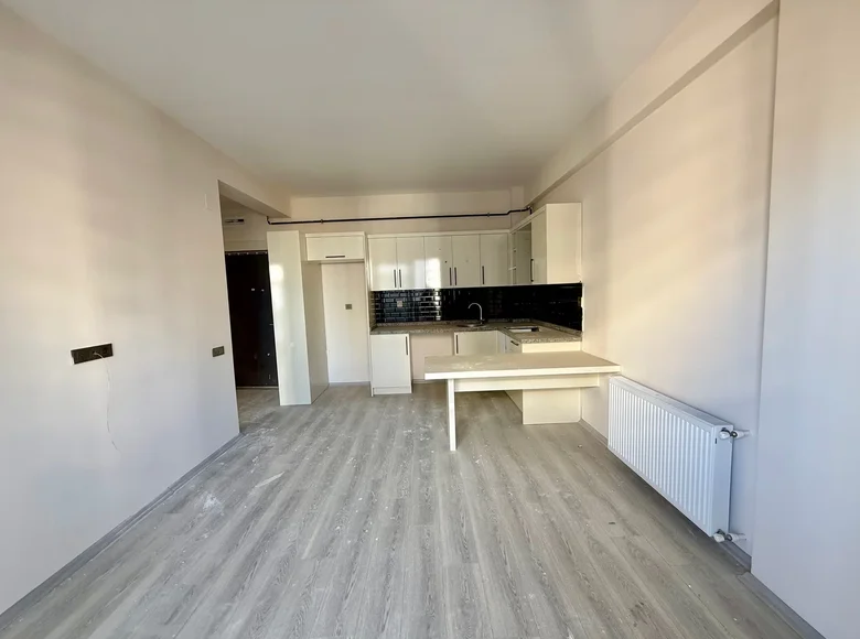 Квартира 2 комнаты 60 м² Мерсин, Турция