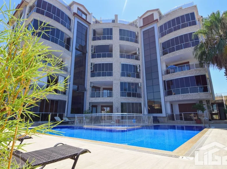 Duplex 4 rooms 120 m² Alanya, Turkey