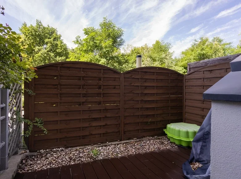 Mieszkanie 3 pokoi 58 m² Warszawa, Polska
