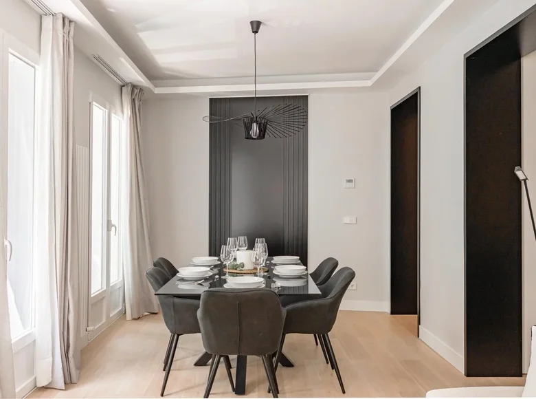 Wohnung 102 m² Madrid, Spanien