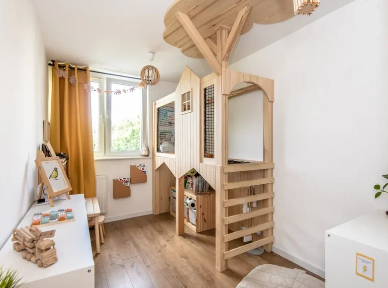 Mieszkanie 2 pokoi 38 m² Poznań, Polska
