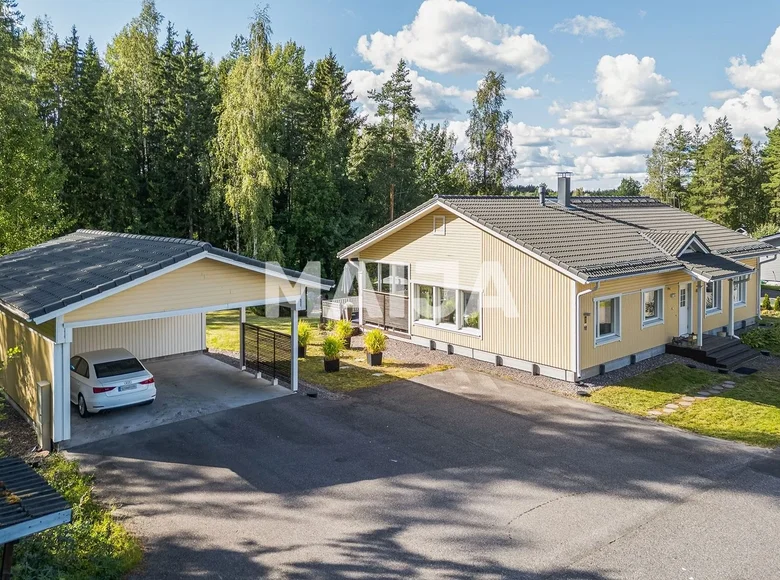 Дом 4 комнаты 148 м² Ярвенпяа, Финляндия