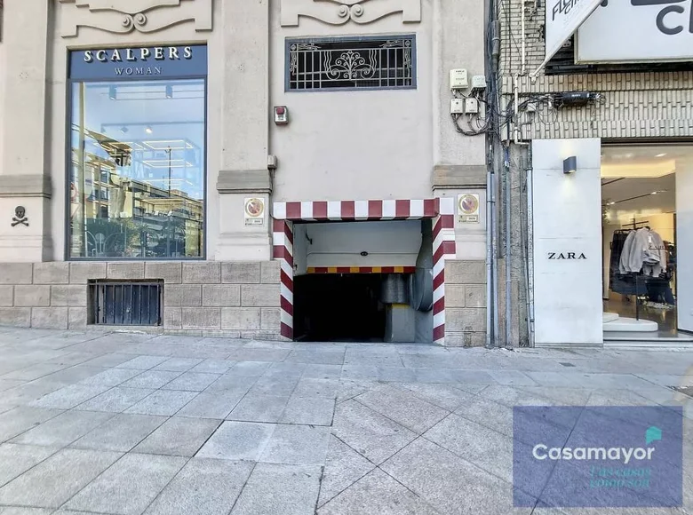 Commercial property 25 m² in Alicante, Spain