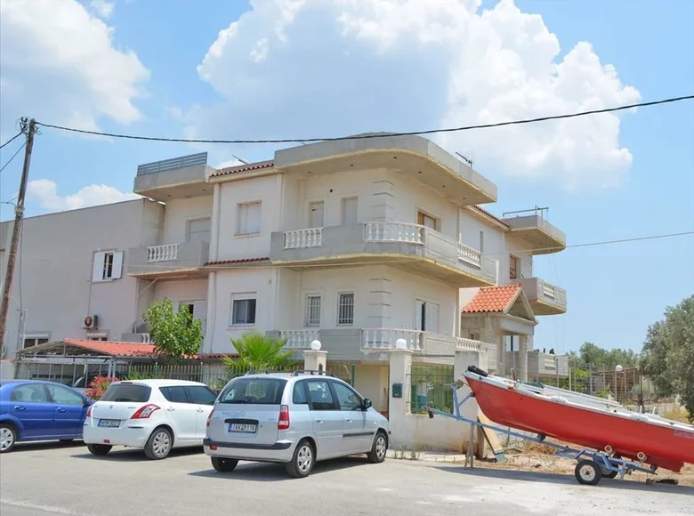 Propriété commerciale 486 m² à Municipality of Loutraki and Agioi Theodoroi, Grèce