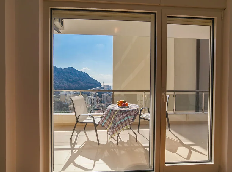 Appartement 1 chambre 63 m² Rafailovici, Monténégro