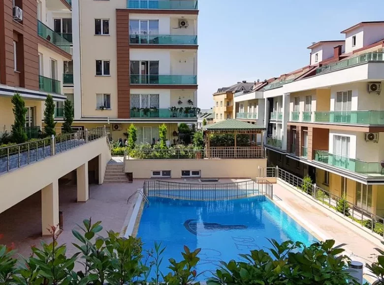 Apartamento 3 habitaciones 131 m² Marmara Region, Turquía