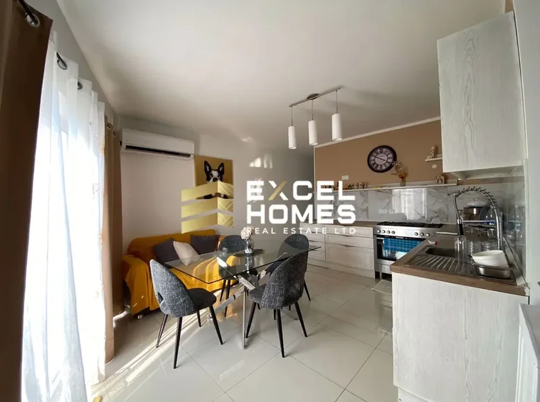 2 bedroom penthouse  Santa Venera, Malta