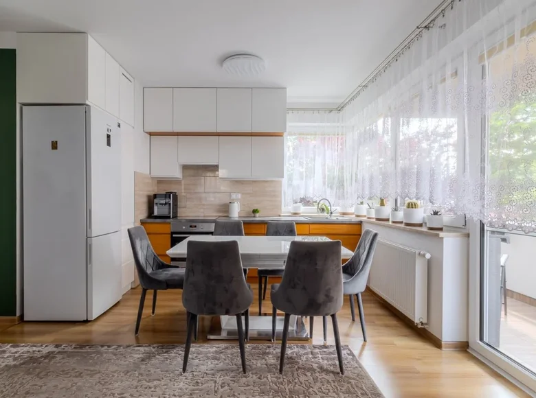 Wohnung 3 zimmer 60 m² Warschau, Polen
