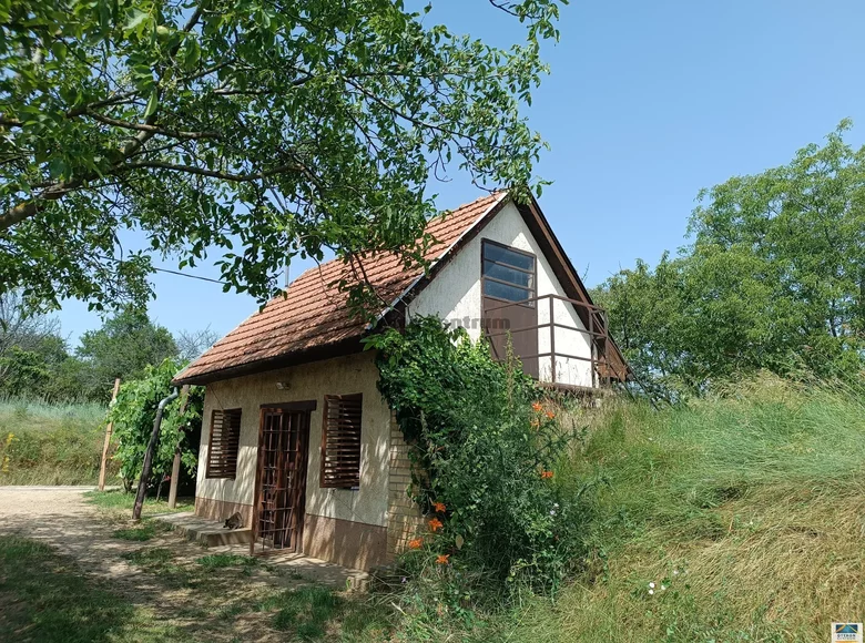 House 40 m² Balatonoszoed, Hungary