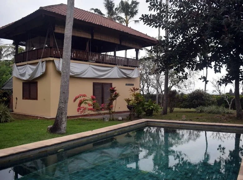 5-Schlafzimmer-Villa 500 m² Badung, Indonesien