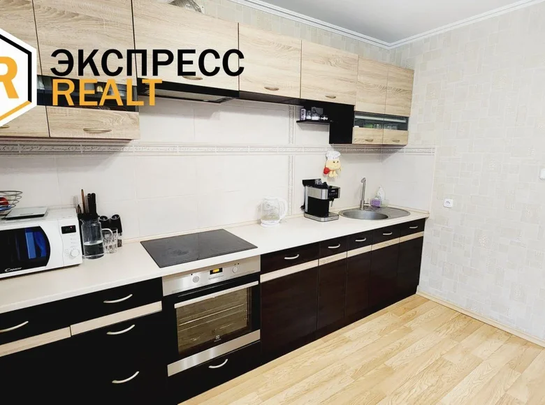 Квартира 2 комнаты 63 м² Брест, Беларусь