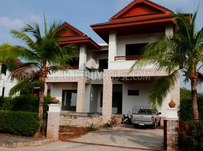 Villa de 4 dormitorios 315 m² Phuket, Tailandia