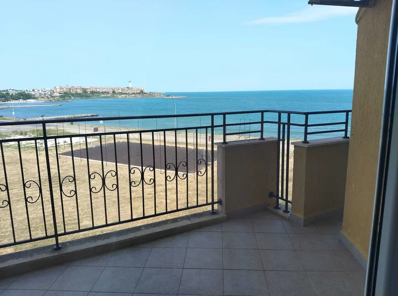 Квартира 1 спальня 82 м² Ахелой, Болгария