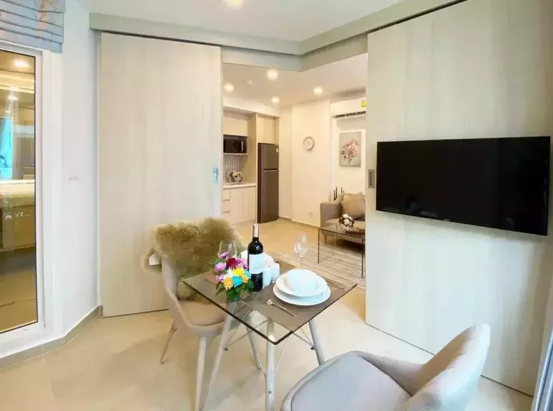 Mieszkanie 3 pokoi 39 m² Pattaya, Tajlandia