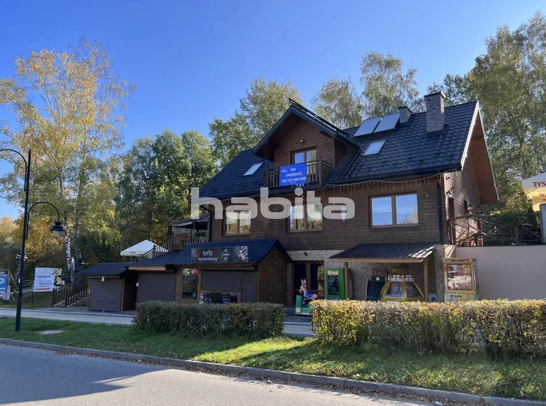 Restaurante, cafetería 120 m² en Polanczyk, Polonia