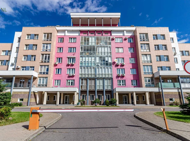 Квартира 2 комнаты 74 м² Минск, Беларусь