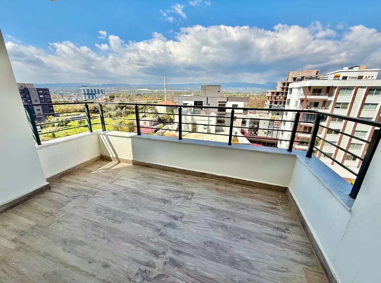 Mieszkanie 3 pokoi 104 m² Mezitli, Turcja