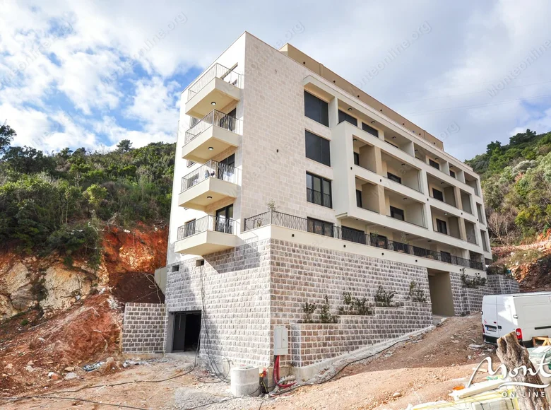 Apartamento 3 habitaciones 146 m² Budva, Montenegro