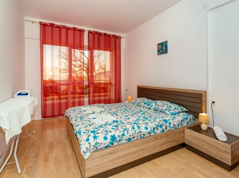 Wohnung 1 Schlafzimmer 55 m² Rafailovici, Montenegro