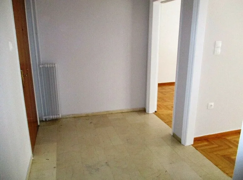 Mieszkanie 3 pokoi 68 m² Pireus, Grecja