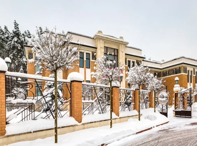 Maison 6 chambres 1 375 m² Naro-Fominskiy gorodskoy okrug, Fédération de Russie