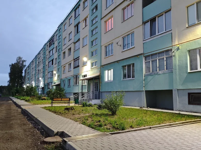 2 room apartment 48 m² Hatava, Belarus