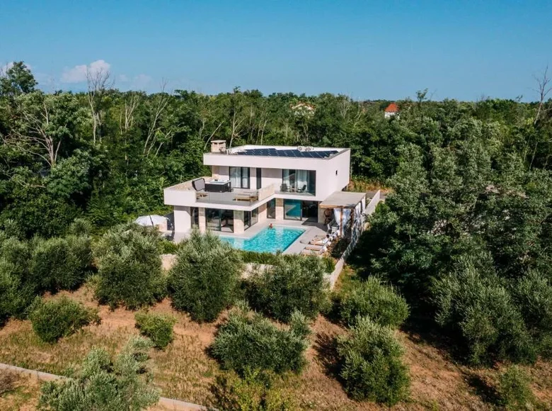 5-Schlafzimmer-Villa 289 m² Gespanschaft Zadar, Kroatien