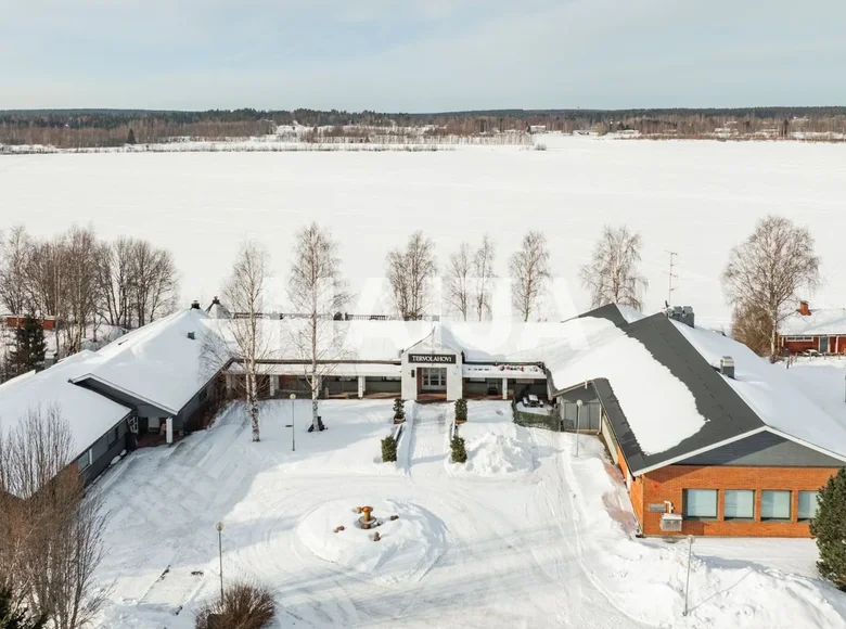 Hotel 2 000 m² in Salla, Finland