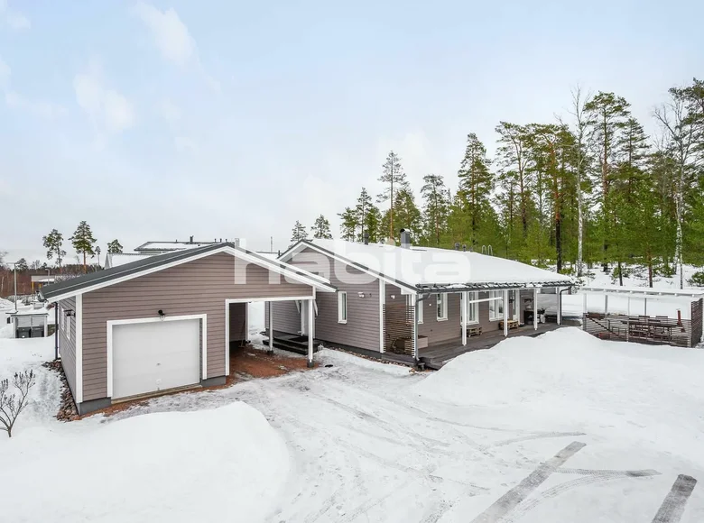 4 bedroom house 127 m² Kirkkonummi, Finland