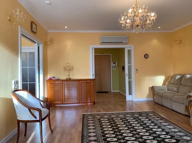 Квартира 3 спальни 140 м² Юрмала, Латвия