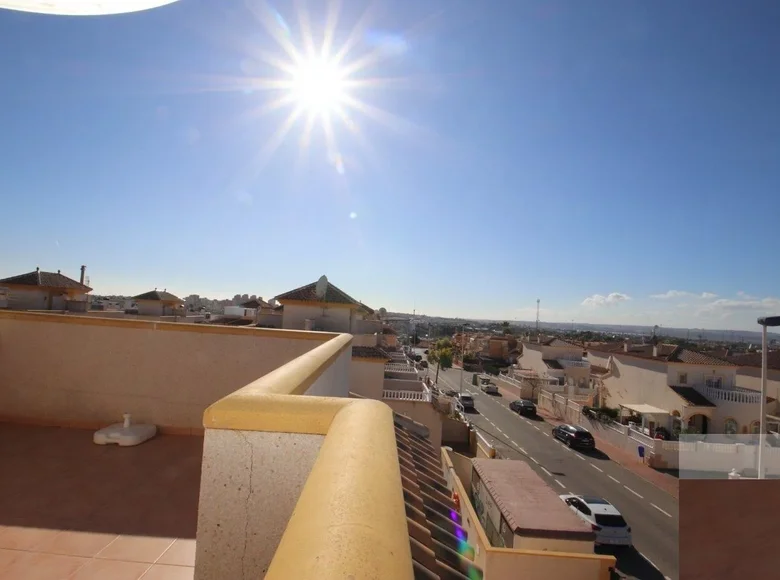 2 bedroom house 76 m² Torrevieja, Spain