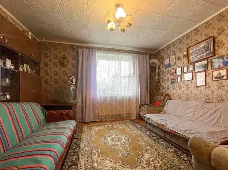 3 bedroom apartment 67 m² Miadziel, Belarus