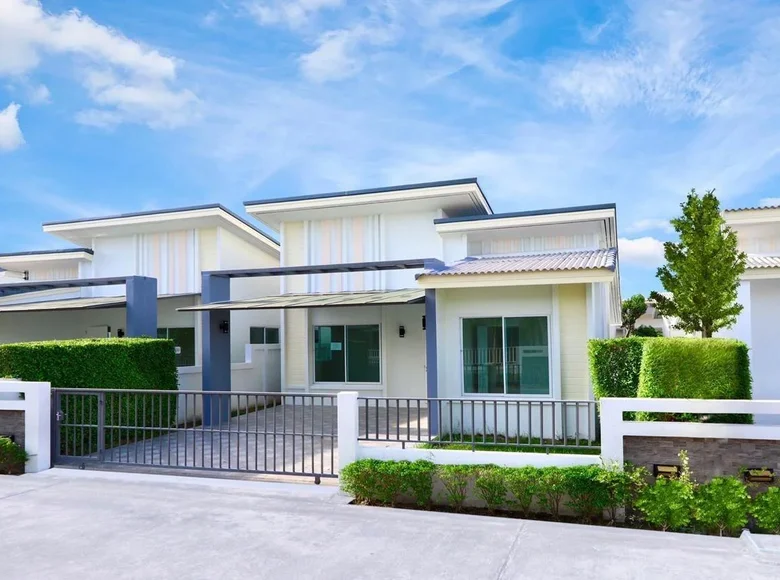 3 bedroom villa 105 m² Pattaya, Thailand