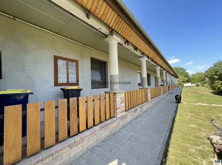 4 room house 105 m² Inarcs, Hungary