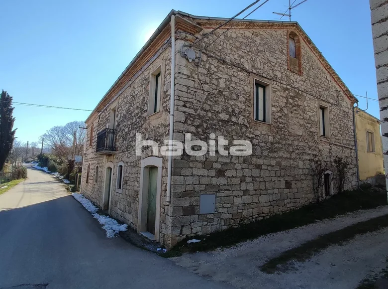 4 bedroom house 200 m² Baranello, Italy